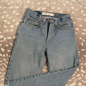 Levi’s comfort fit 560 jeans